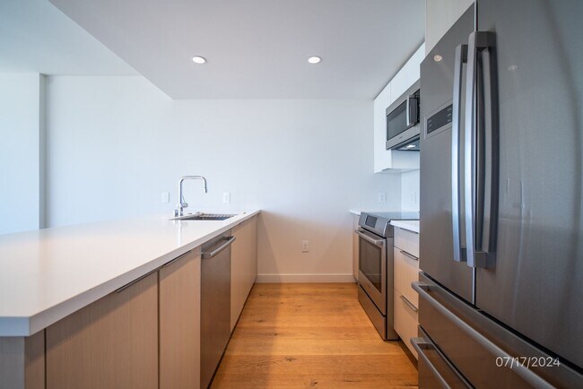 Building Photo - Resort-Like 2BR/2BR/2PKG in AE'O, Kakaako!
