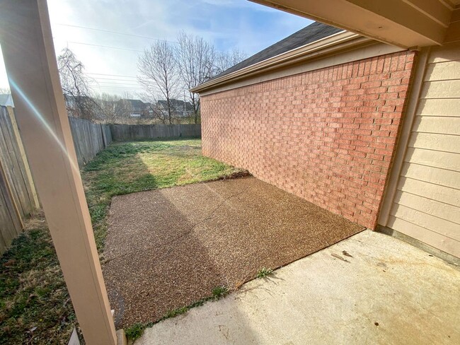 Building Photo - 3 Bed, 2 bath in Cordova