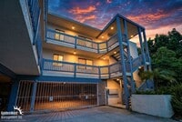Building Photo - Charming 2Bdm 2Ba Apartment in Mission Hills - MI Special