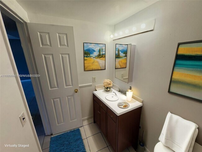 Building Photo - 3710 NW 21st St