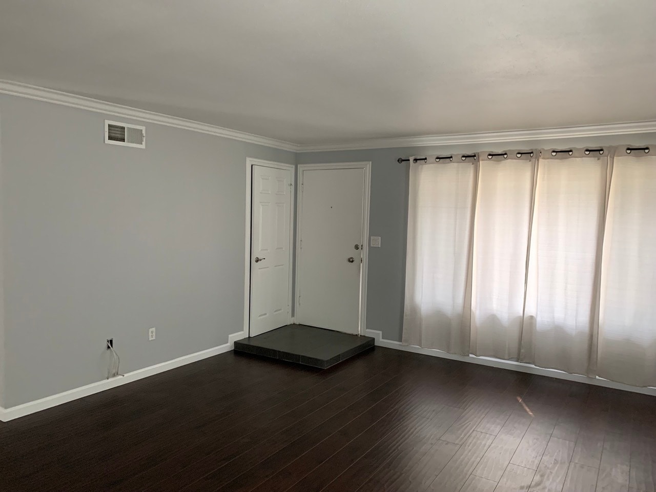 Building Photo - 340 Pacific St