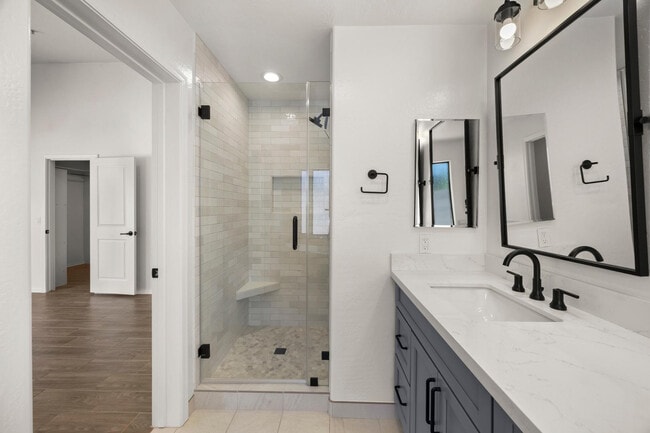 Building Photo - 10290 E Mallow Cir