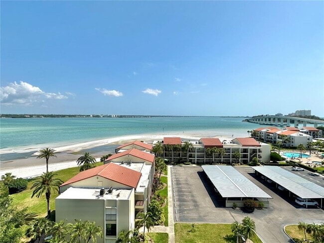 Building Photo - 855 Bayway Blvd