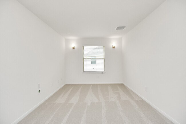 Building Photo - 2431 WAYBREAD Ln