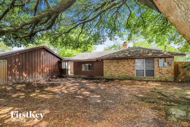Building Photo - 4908 Meadowlark St