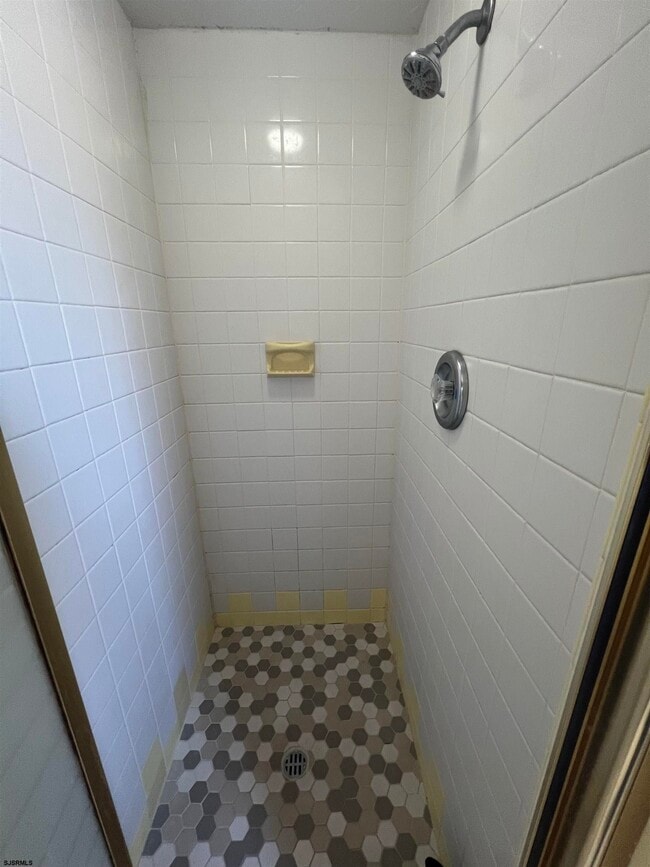 Building Photo - 239 N Derby Ave