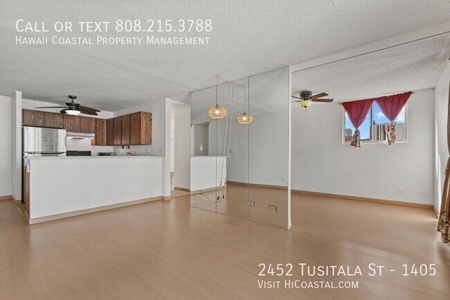 Building Photo - 2452 Tusitala St