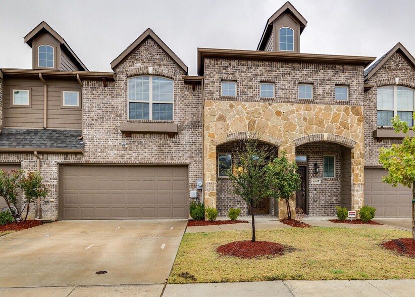 Building Photo - 4411 Samarth St