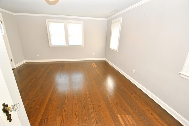 Building Photo - Notre Dame Alumni Owned Home For Lease