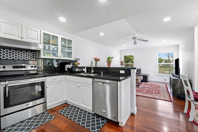 Building Photo - 139 Citrus Park Cir