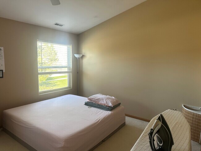 Building Photo - 2734 Rockport Ln