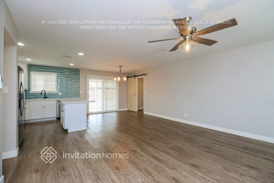 Building Photo - 3508 S Shafer Dr