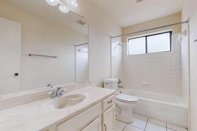 Building Photo - 6637 Belcamp Dr