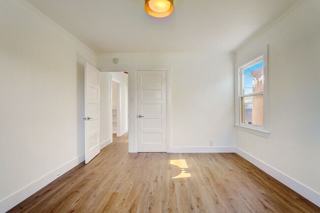 Building Photo - 2909 Cimarron St