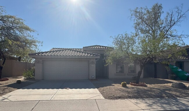 Primary Photo - 2 BEDROOM PLUS OFFICE/DEN IN MCDOWELL MTN ...