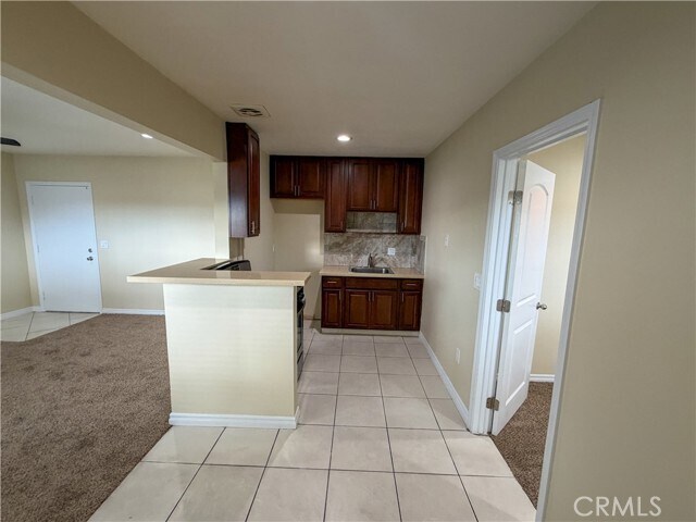 Building Photo - 2227 E Westport Dr