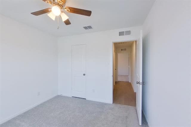 Building Photo - 807 Ginkgo Wy