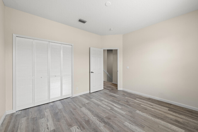 Building Photo - 9328 World Cup Way
