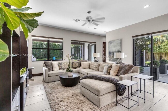 Building Photo - 16184 SW 136 Way