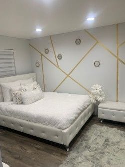 Building Photo - 5167 E Braly Ave