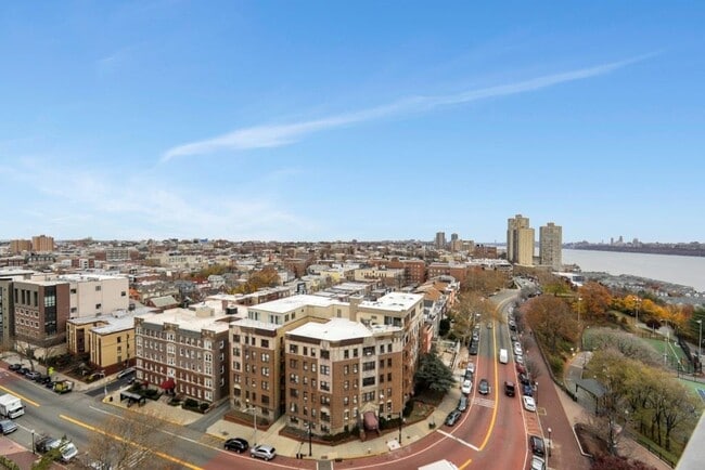 Building Photo - 6050 JFK Blvd E