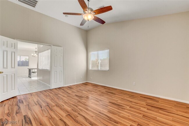 Building Photo - 8325 Jo Marcy Dr