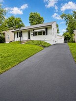Building Photo - 8649 Kathlyn Dr