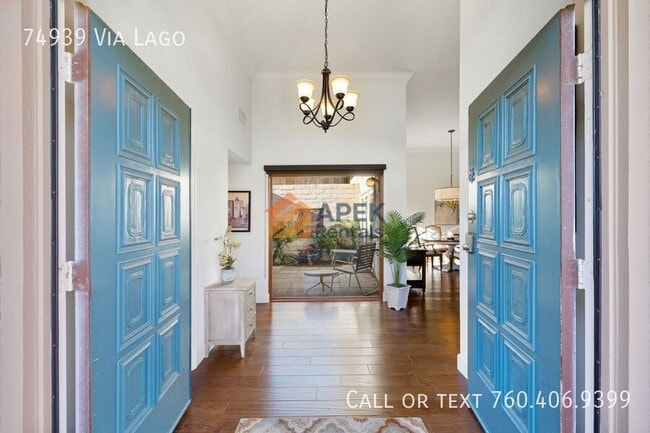 Building Photo - 74939 Vía Lago