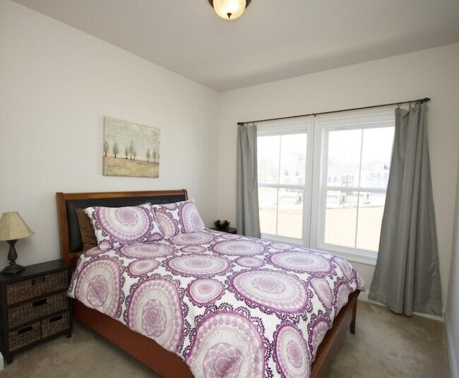 Building Photo - 2018 Avinity Loop