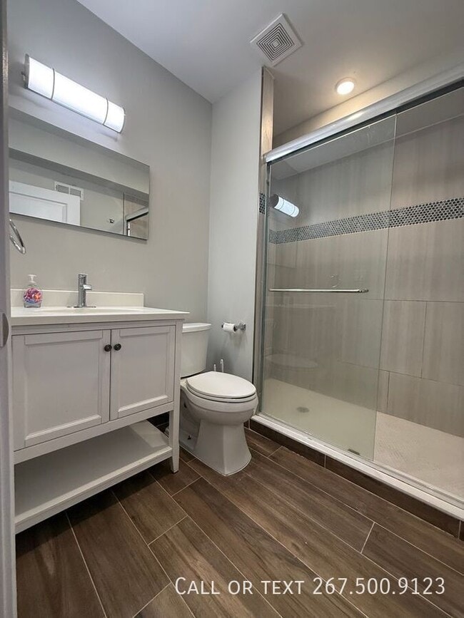 Building Photo - 1229 N Franklin St