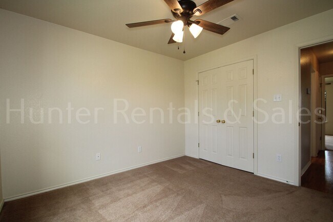 Building Photo - 1209 Katelyn Cir