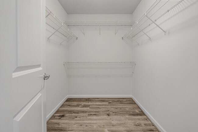 Building Photo - 16848 White Daisy Loop