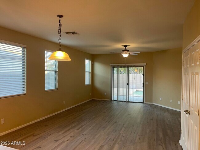 Building Photo - 24845 W Dove Trail