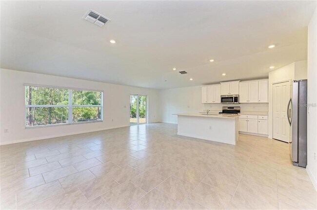Building Photo - 1243 Orlando Blvd