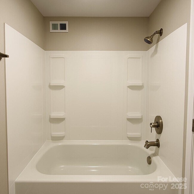 Building Photo - 8033 Cedar Glen Dr
