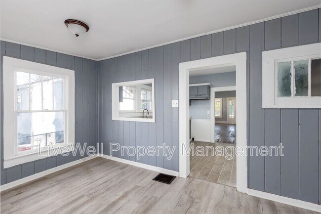 Building Photo - 1514 31st St Ensley