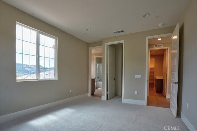 Building Photo - 6544 Canyon Oaks Dr