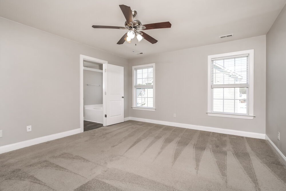 Building Photo - 44 Jonalker Ct