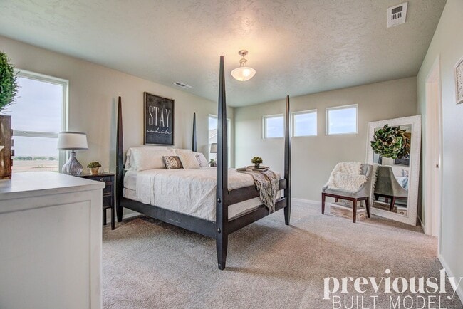 Building Photo - Stunning 3 Bed, 2.5 Bath Home in Spokane Valley! *HOLIDAY SPECIAL: $500 OFF!*