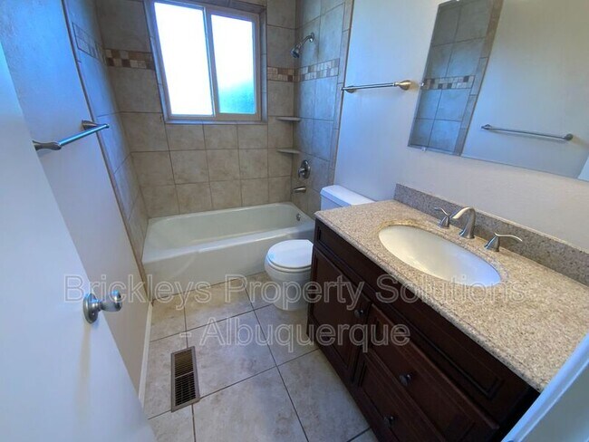 Building Photo - 2440 Algodones St NE
