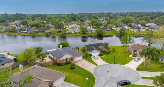 Building Photo - 12401 Antler Hill Ln
