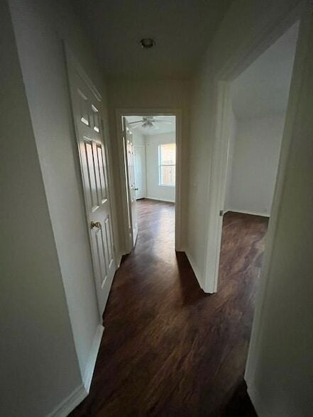 Building Photo - 908 Rocking Spur Cove