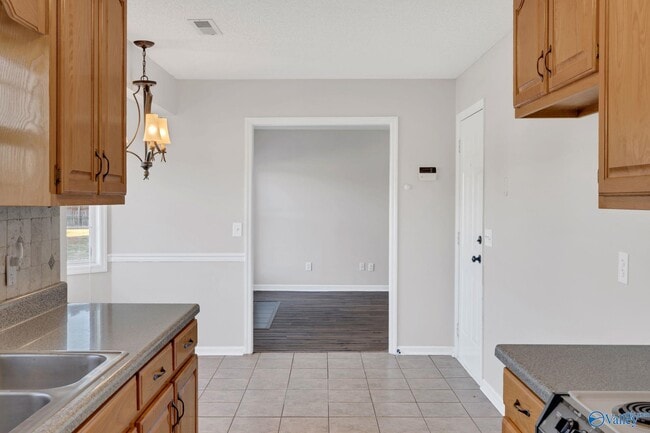 Building Photo - 113 Delta Pine Dr