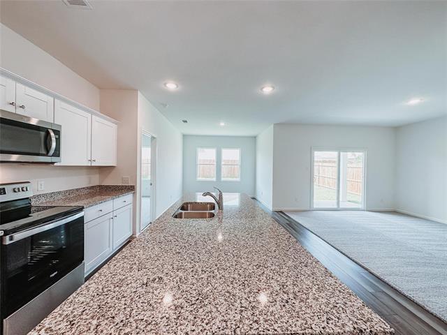 Building Photo - 1637 Whitworth Dr