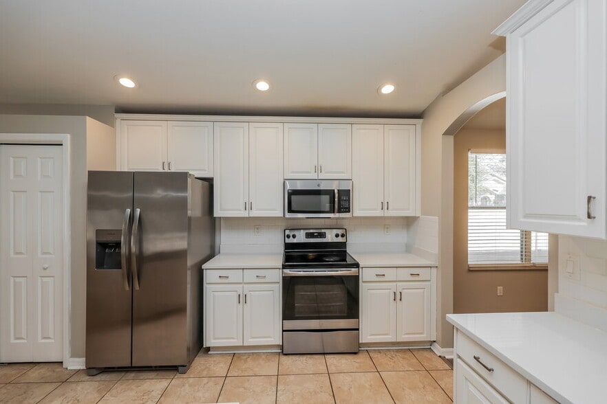 Building Photo - 510 Caribe Ridge Way