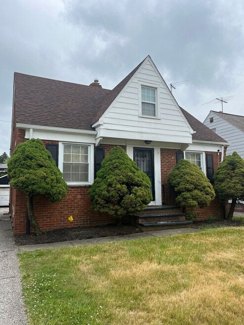 Building Photo - 21410 Clare Ave