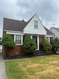 Building Photo - 21410 Clare Ave