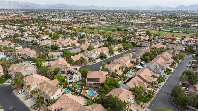 Building Photo - 8009 Clock Tower Ct
