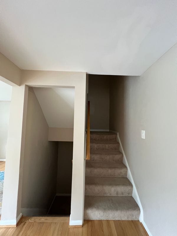 Building Photo - 129 Lamont Ln