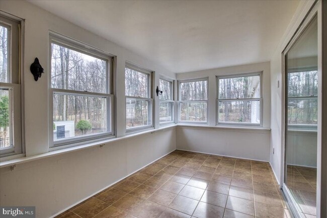 Building Photo - 1674 High Point Ln